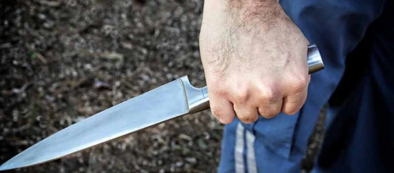 Νέα Μανωλάδα: Δύο αλλοδαποί πιάστηκαν στα χέρια - Τραυματίστηκε ο ένας από μαχαίρι